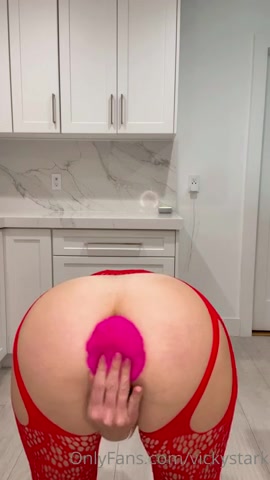 Vicky Stark - 15 February 2023 - Pink Butt Plug For Valentines Day - Fullthot