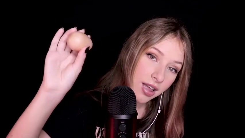 Diddly ASMR - Playing with Eggs - Fullthot