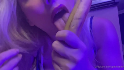 Pelin ASMR - Banana Play