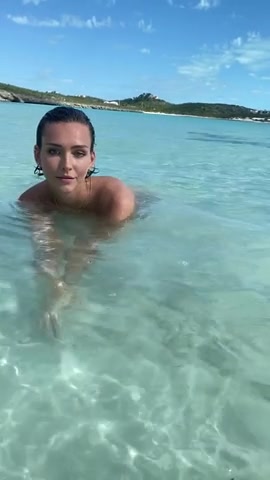 Rachel Cook - Nude Tease at the Beach - Fullthot