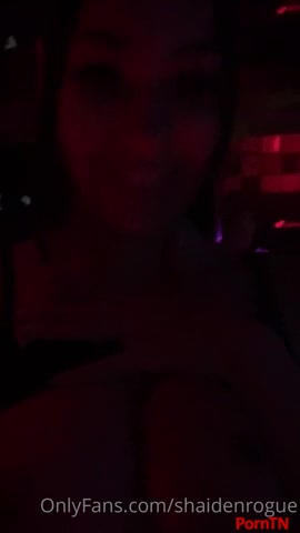 shaidenrogue - 12 September 2020 - Tits out in club Here we go - Fullthot