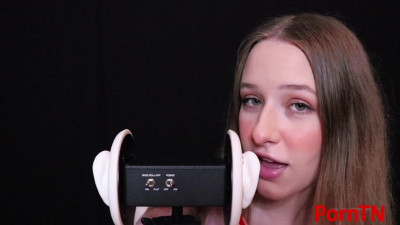 Diddly ASMR - Ear Licking 18 September 2020