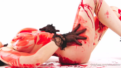 Tessa Fowler - Bloody Pussy - Halloween